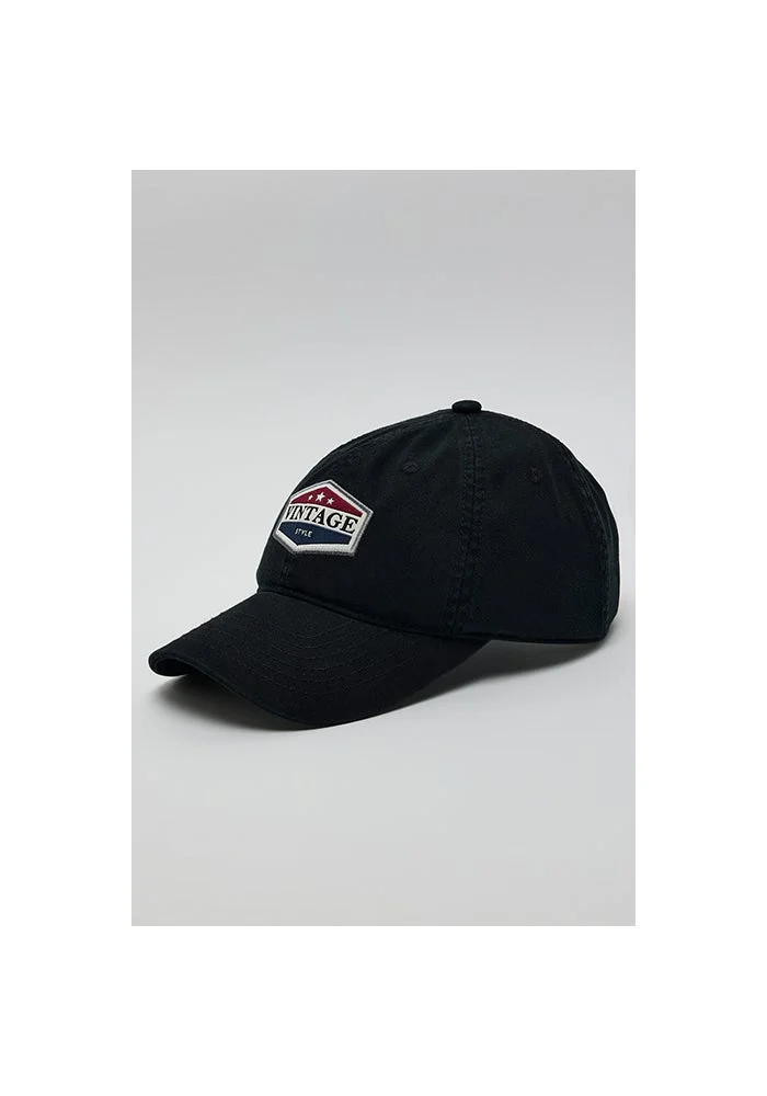 أر أند بي Embroidered Baseball Cap