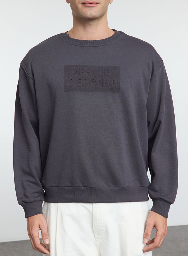 trendyol Anthracite Oversize/Wide Cut Embossed Text Printed Non-raised Sweatshirt - Image 3