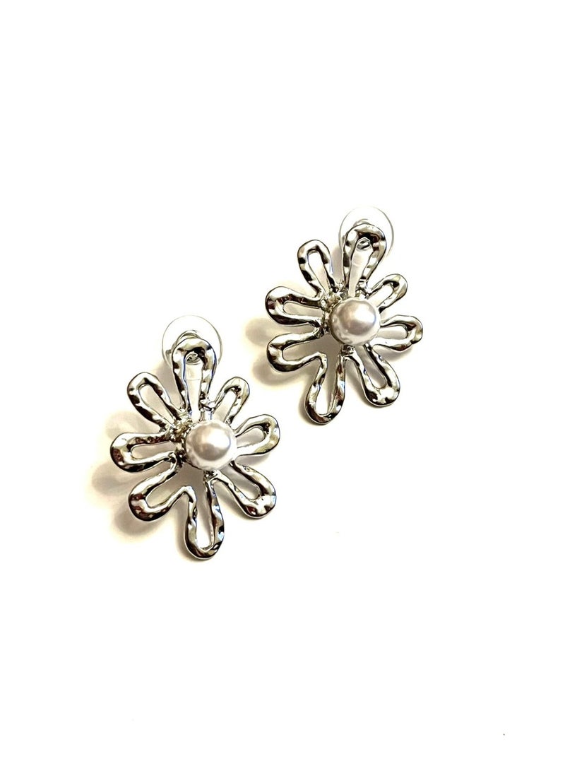 Trio Earrings Silver Central pearl flower earrings  - Image 1