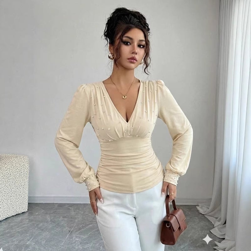 تيشيرت نسائي بياقة V وأكمام طويلة مع خرز لؤلؤي - Image 4