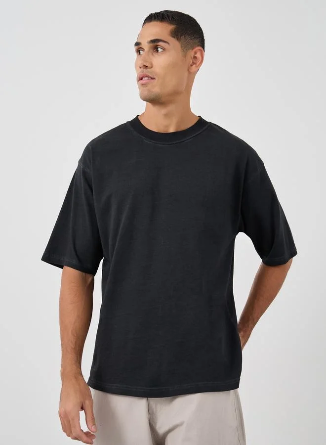 Styli Styli Black Mock Neck Washed Heavy Jersey T-Shirt