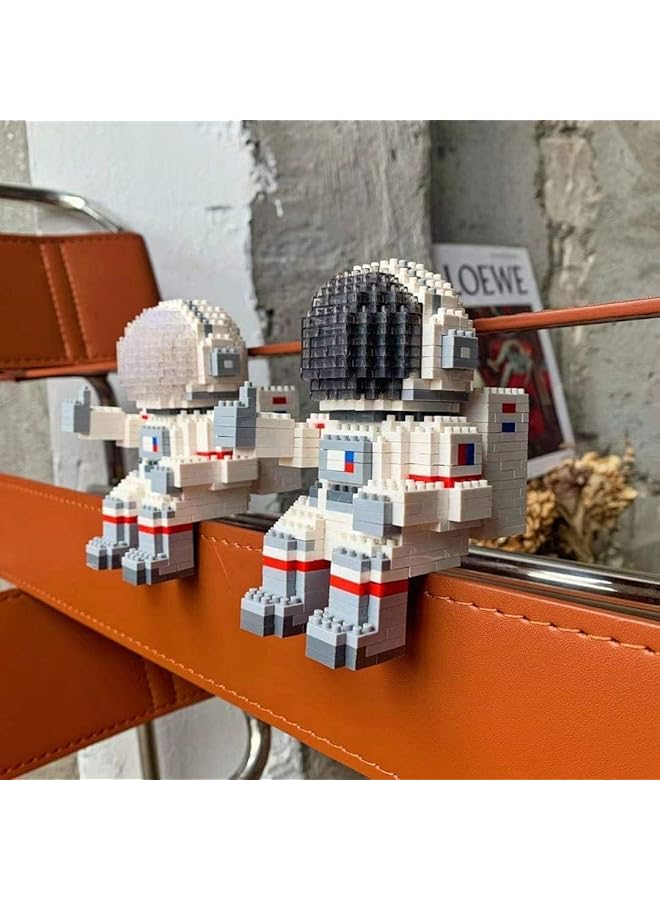 SYOSI Astronaut Mini Building Blocks Micro Blocks Cool Small Toys With Led Lighting Kit Astronaut Micro Block Model Set Gift For Kids Or Adults Space Toy Puzzle Assembling Toys(1008 Pieces) - Image 3