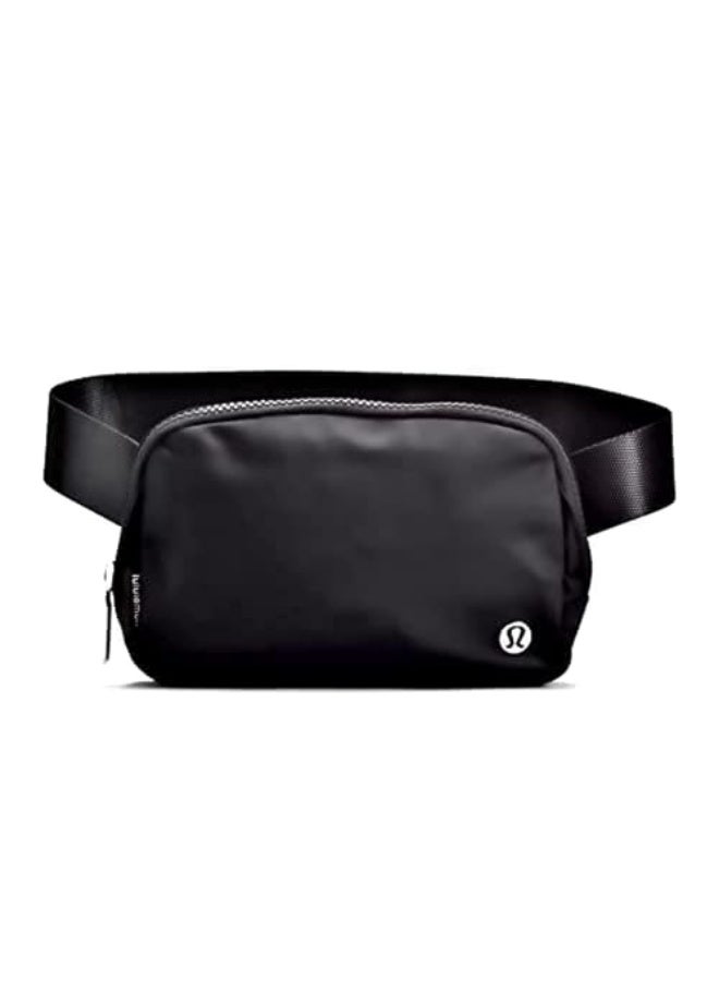حقيبة حزام لولوليمون أثلتيكا في كل مكان، لون أسود، 7.5 × 5 × 2 بوصات