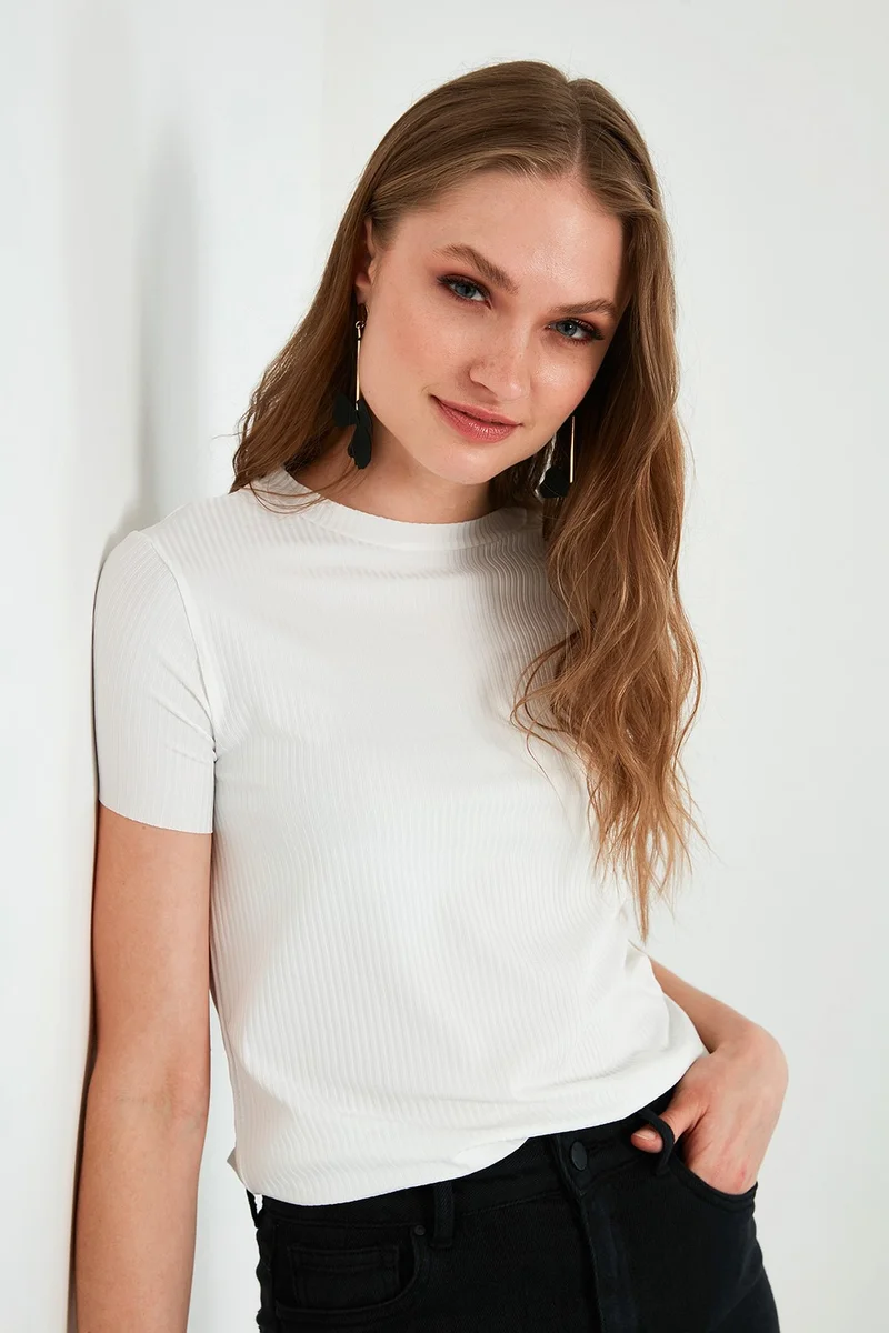 ليلا Crew Neck Slit Detail Blouse Women's Blouse 5863431