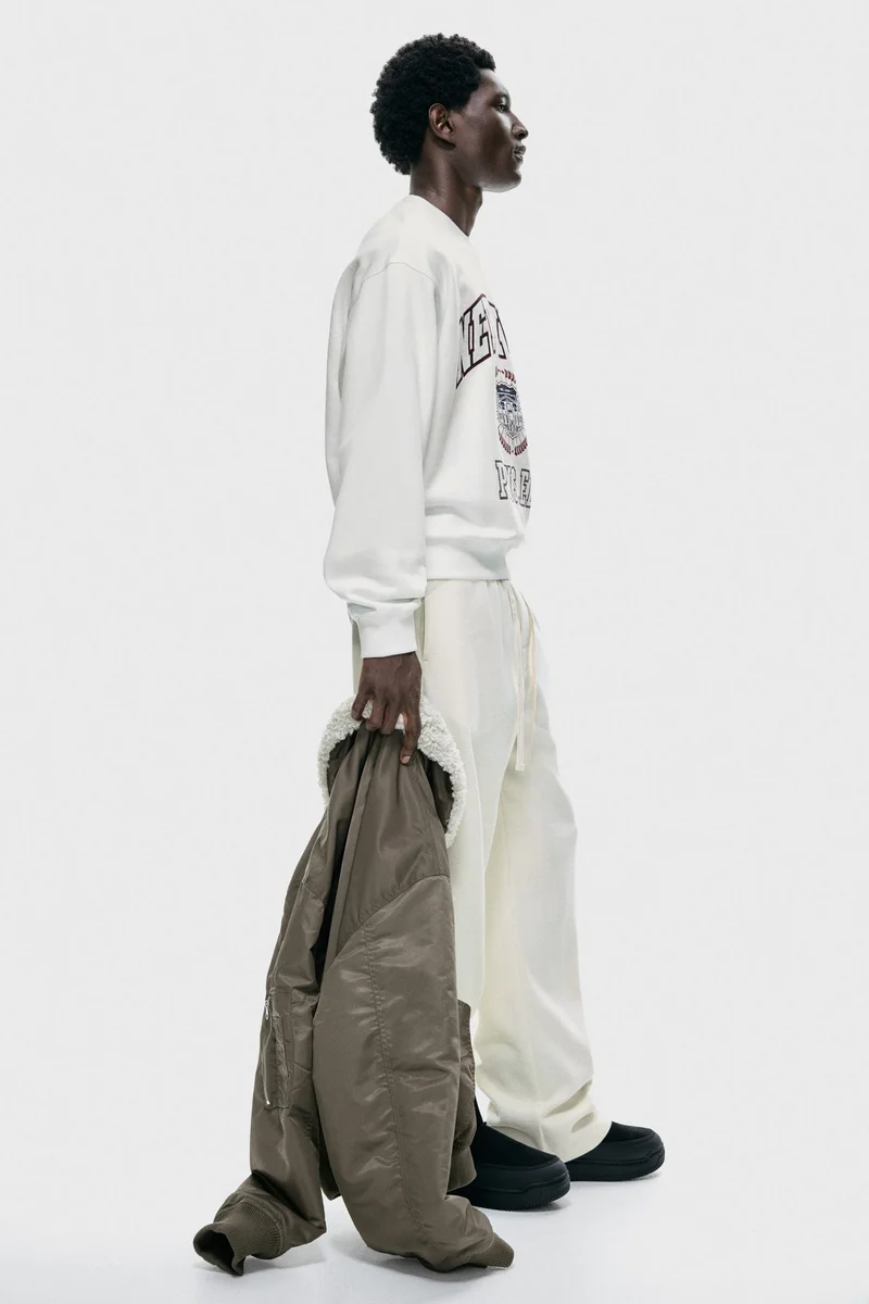 اتش اند ام سويت شيرت بقصّة واسعة