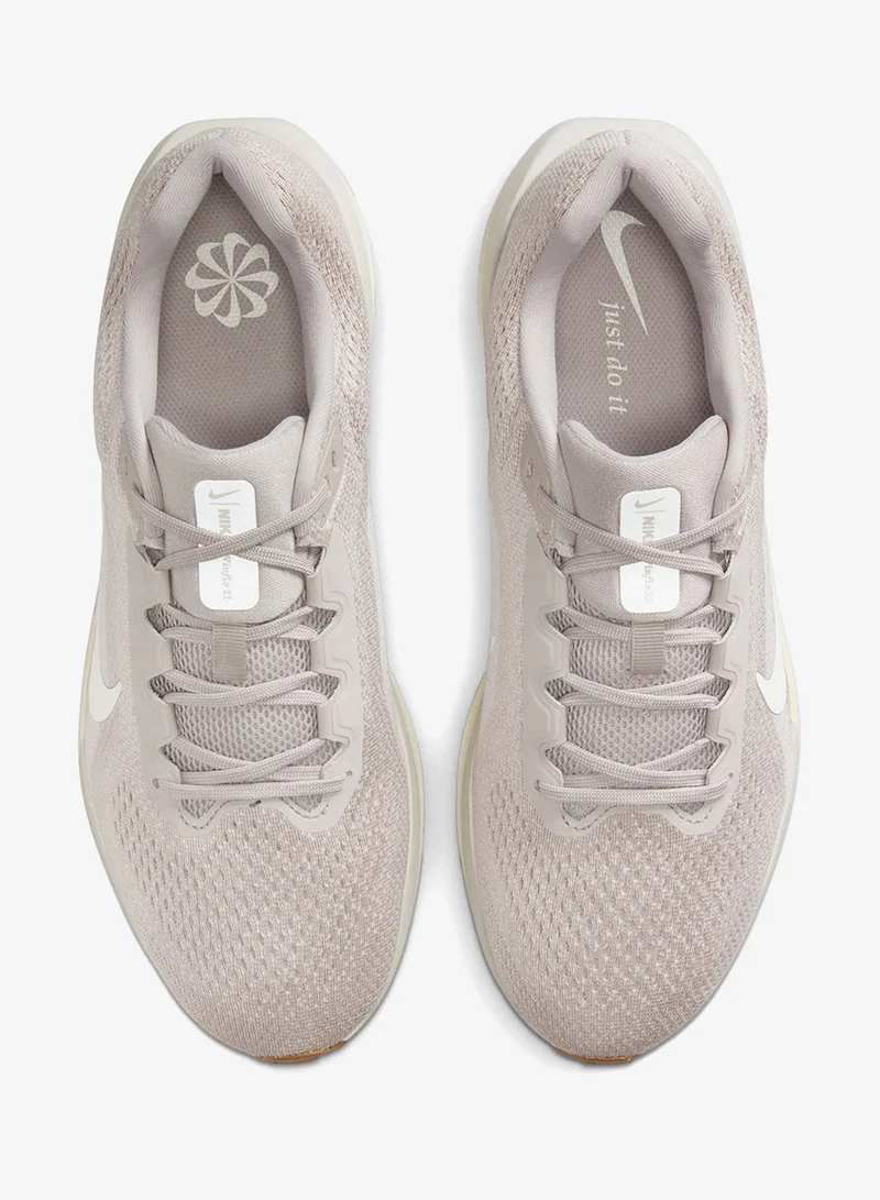 Nike  Air Winflo 11 for Men | Best Price UAE