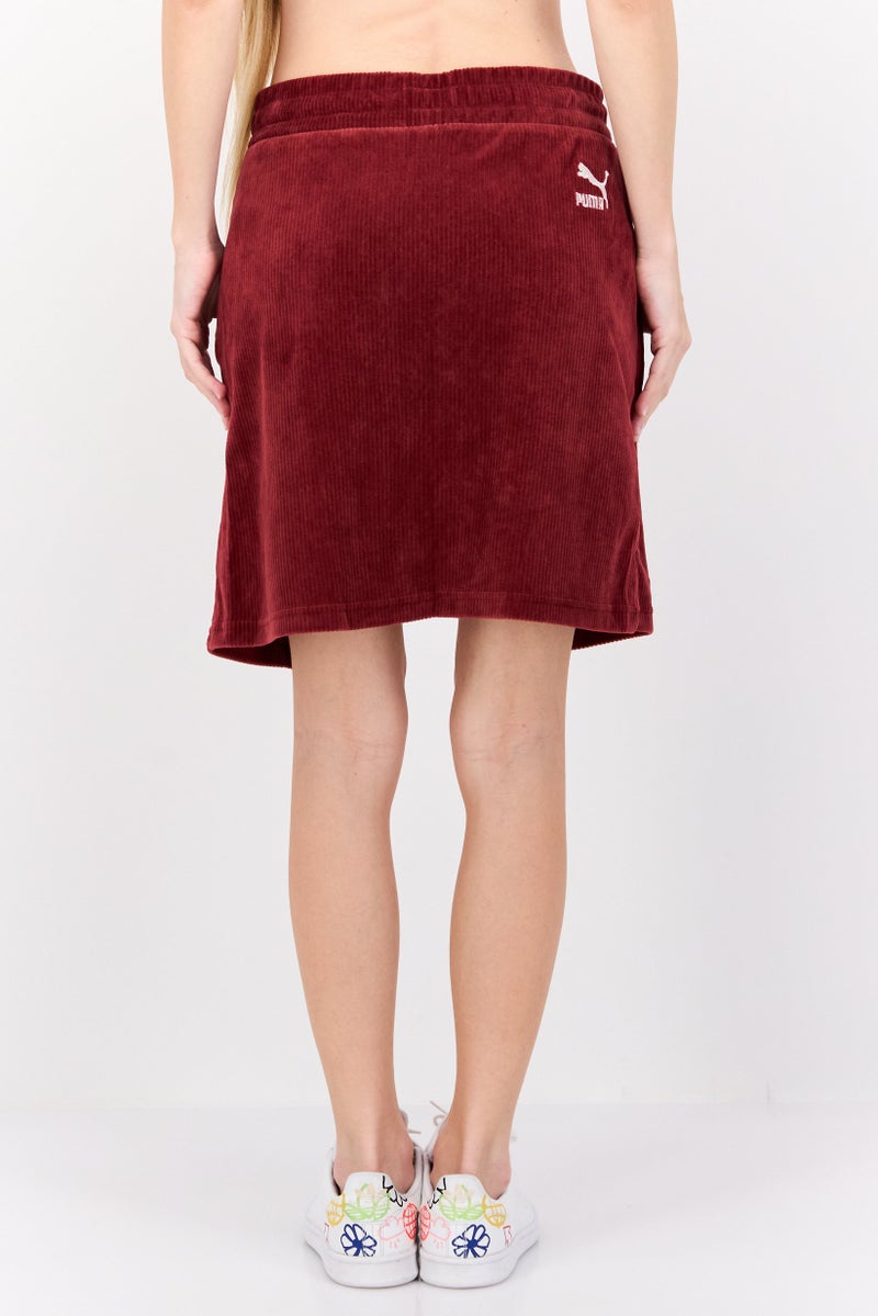 PUMA تنورة رياضية نسائية مناسبة في الهواء الطلق، مارون - Image 3
