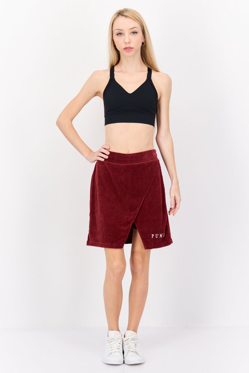 PUMA تنورة رياضية نسائية مناسبة في الهواء الطلق، مارون - Image 2