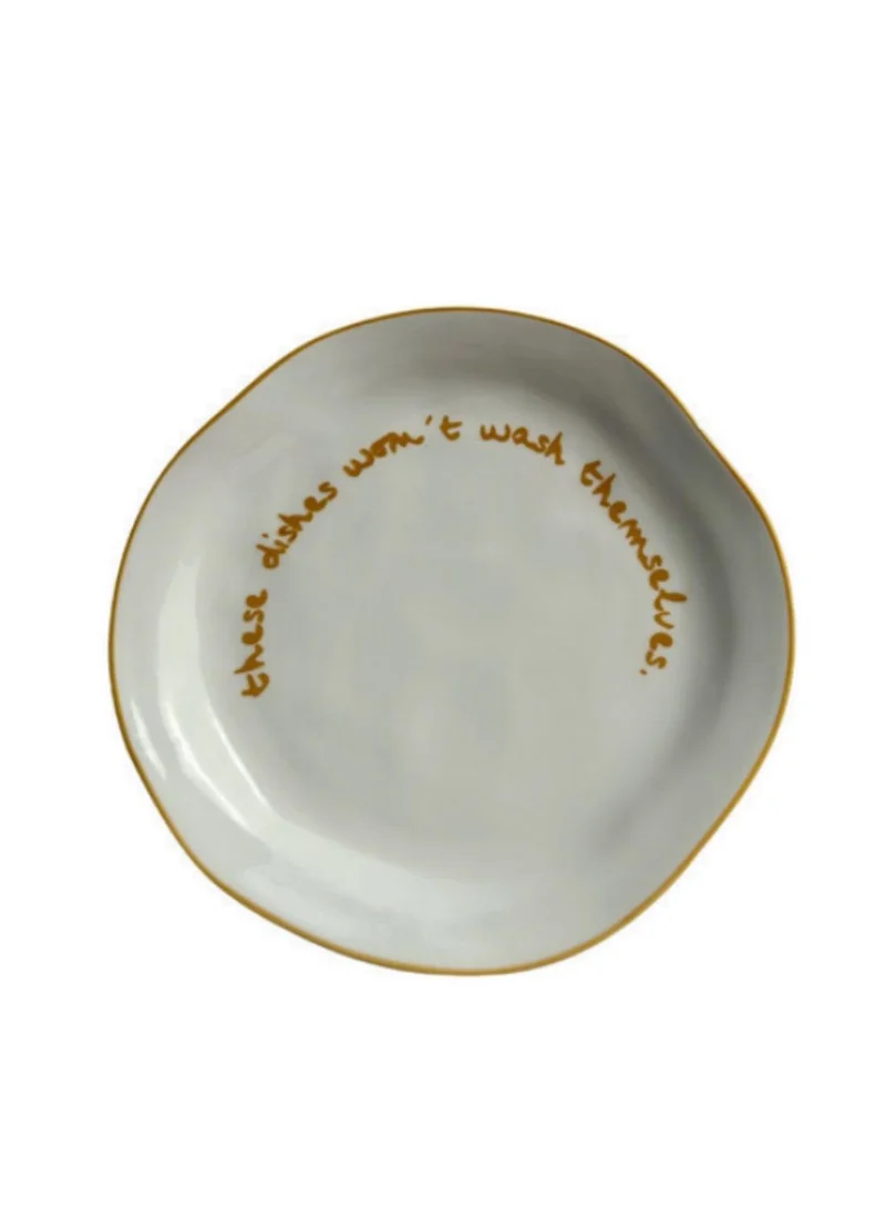 Maegen Plates (Set of 4) - 'These Dishes Wont Wash Themselves'