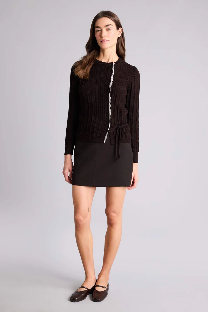 ديفاكتو A Cut Normal Waist Mini Skirt
