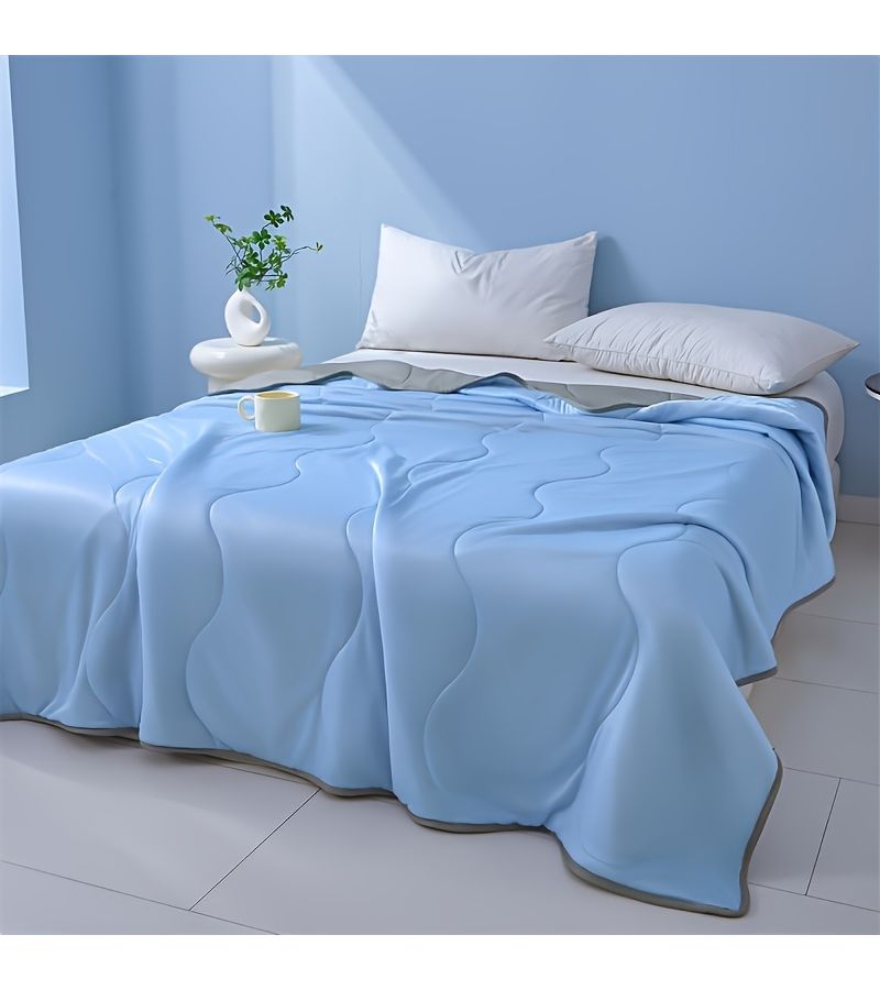 First Light Blue Cooling Summer Blanket Breathable Polyester Quilted Bedding Soft Lightweight Dorm Home Use Sky Blue 39.37 Inch By 59.06 Inch - Image 5
