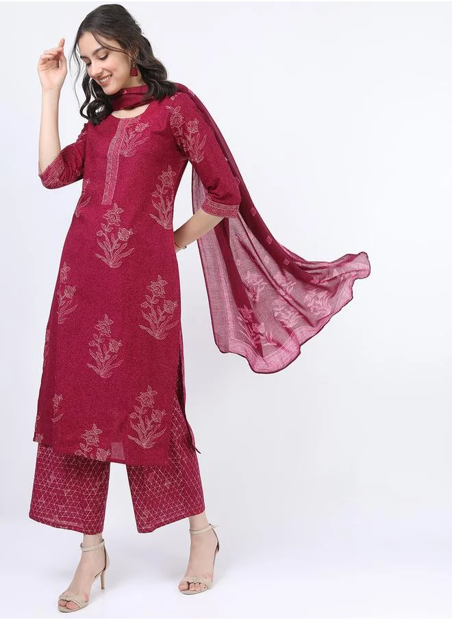 فيشود Women Cotton Kurta Set with Dupatta by Styli
