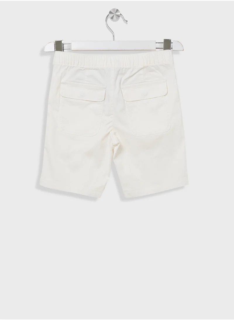 تومي هيلفيغر TAPE REGULAR CHINO SHORT