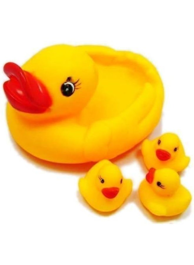 لعبة استحمام على شكل بطة صغيرة تعوم في الماء - Image 2