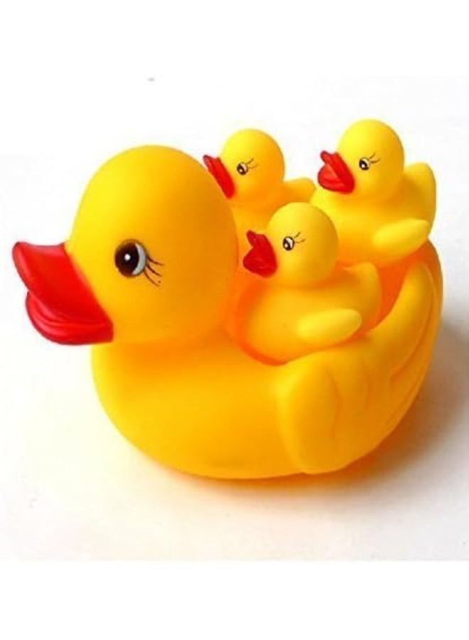 لعبة استحمام على شكل بطة صغيرة تعوم في الماء - Image 3