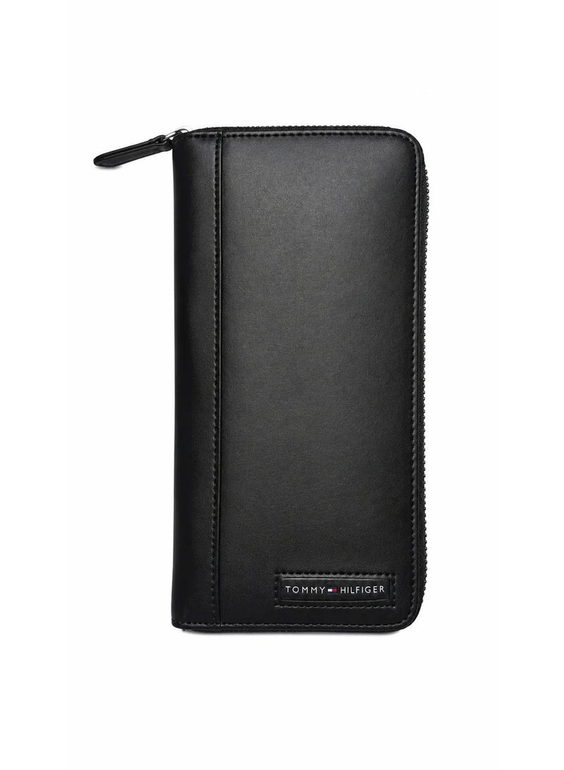 Hilfiger Denim Tommy Hilfiger Zip-Around Wallet – Elegant Black Unisex Modern Design - Image 1