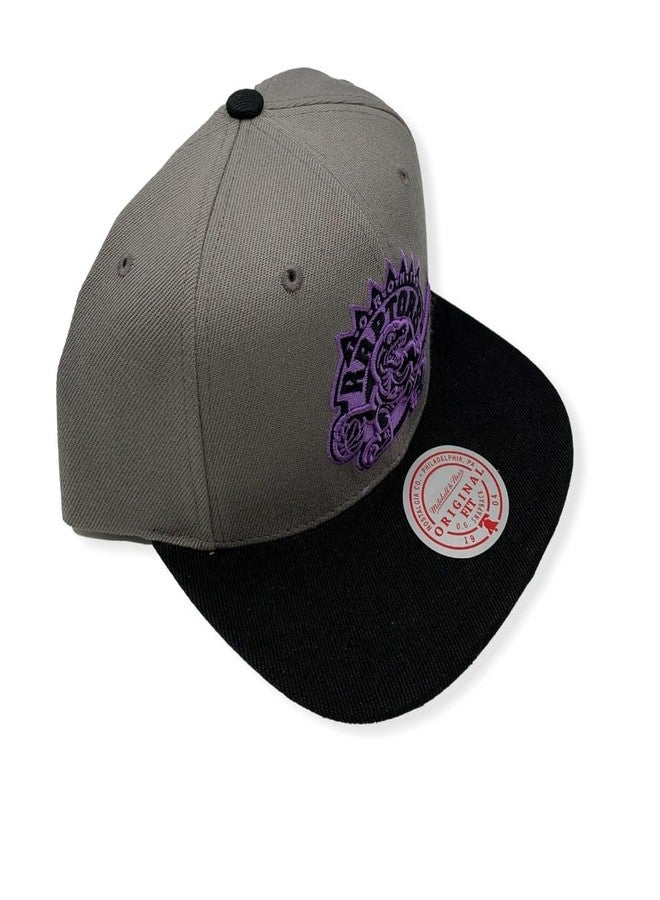 Mitchell & Ness NBA® Retro Bolt Deadstock Snapback HWC Raptors Purple One Size - Image 3