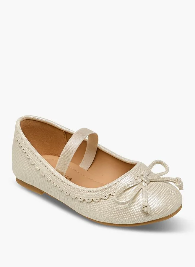 فلورا بيلا من شو إكسبرس حذاء باليرينا للبنات بشريط مطاطي مزين بالدانتيل