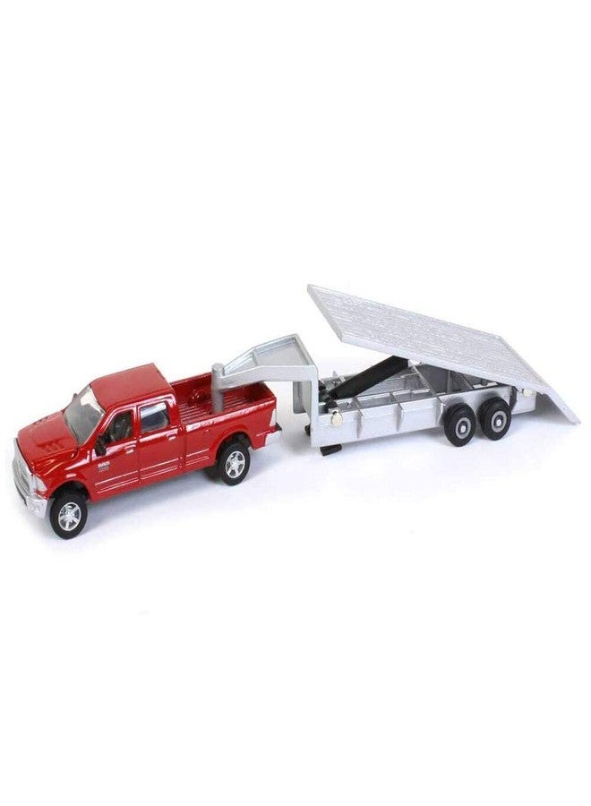 Ertl 1:64-Scale Dodge Pickup with Diecast Trailer and Bales - Image 2