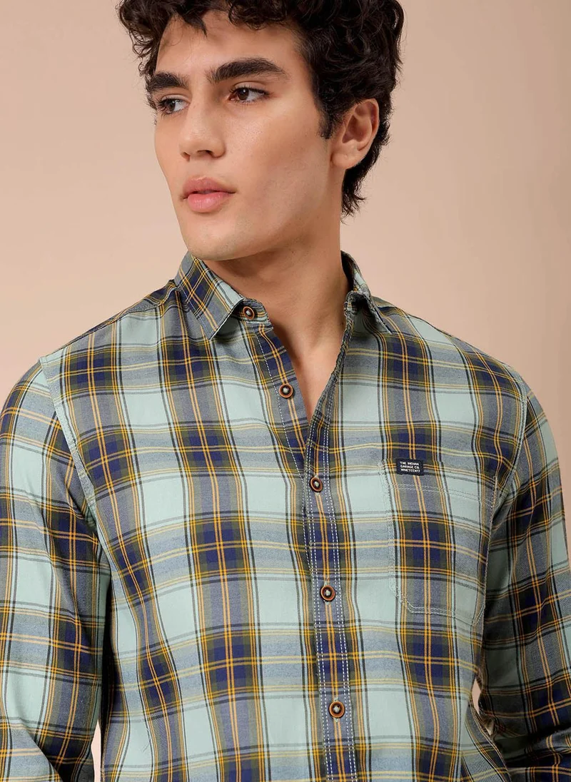 The Indian Garage Co Men Regular Fit Checkered Full Sleeves Cutaway Collar Casual Shirt