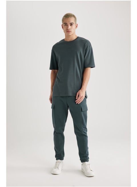 Man Regular Fit Knitted Trousers