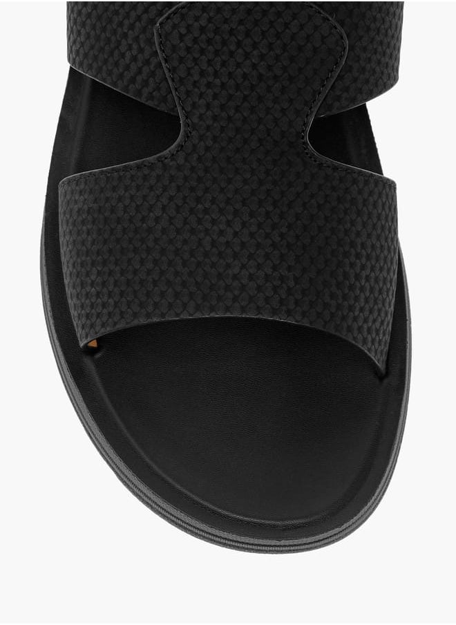 LBL by Shoexpress Men Textured Slip-On Arabic Sandals  - Image 3