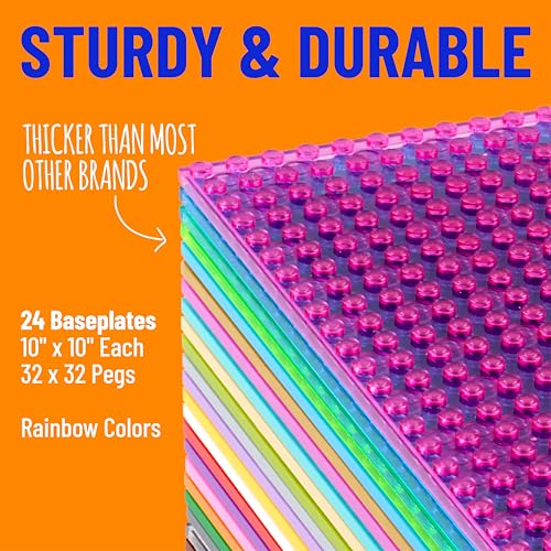 Strictly Briks ستريكلي بريكس - قواعد قابلة للتكديس - عبوة 24 قطعة 10"x10", 32x32 مسامير، متوافقة مع ليغو لبناء مشاهد المدينة، فاونديشن، تعرض الطوب على طاولة اللعب، قوس قزح - Image 2