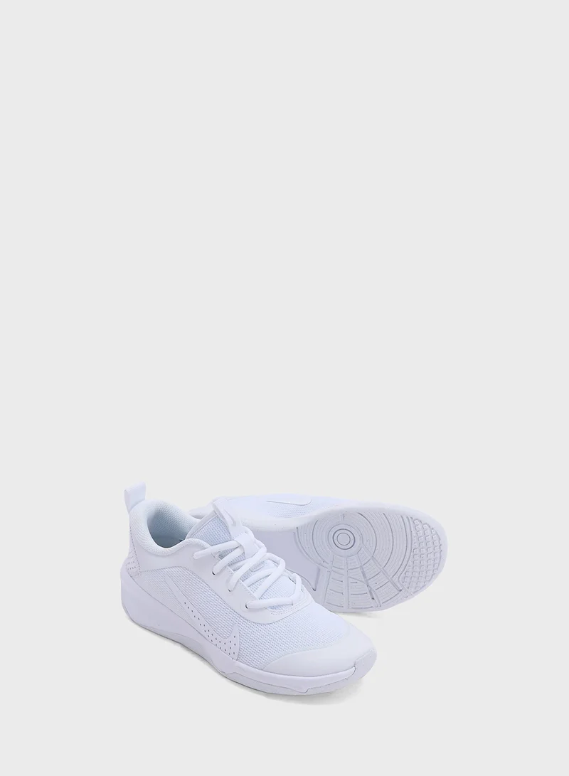 Nike Youth Omni Multi-Court Gs