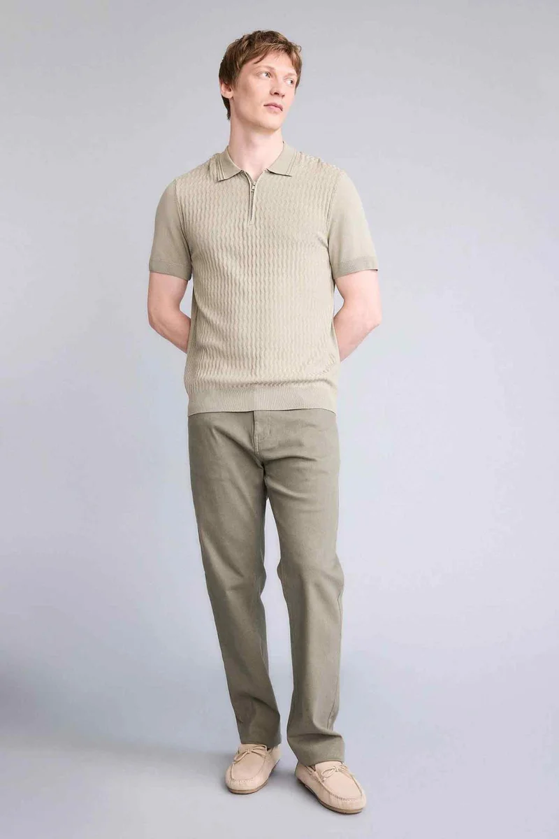 ديفاكتو Standard Fit Short Sleeve Polo Shirt
