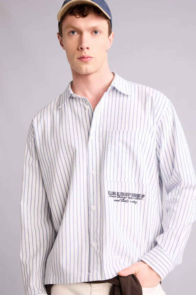 ديفاكتو Boxy Fit Printed Long Sleeve T-Shirt