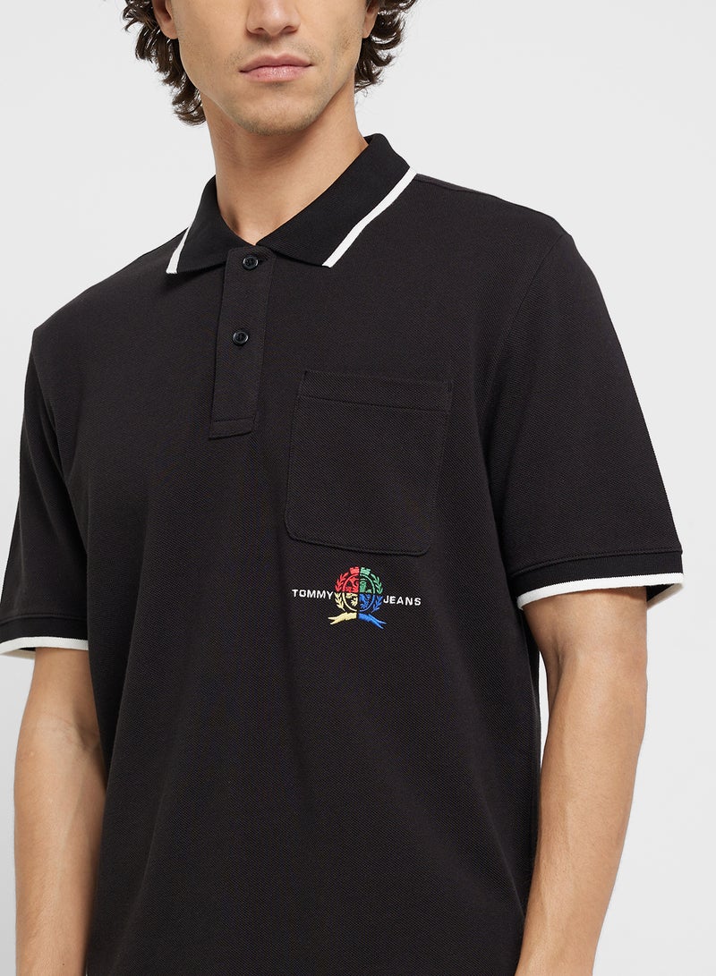 TOMMY JEANS Regular Fit Crest Short Sleeve Polo  - Image 3