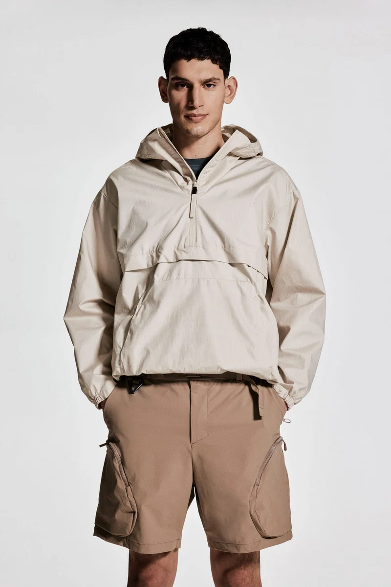 اتش اند ام جاكيت مقاوم للماء بقصة مريحة