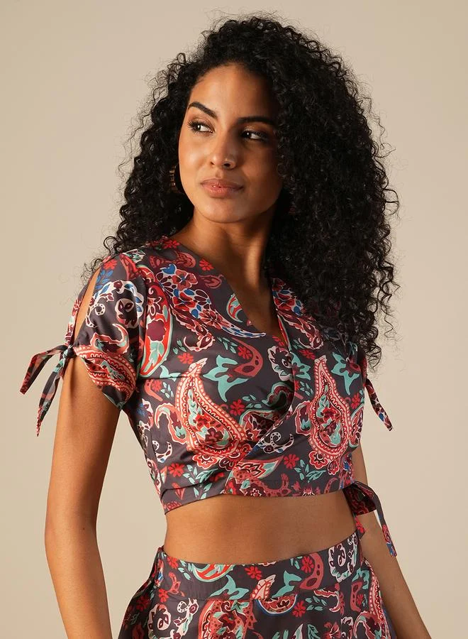 globus Globus Paisley Print Crop Top and Ruffled Maxi Skirt Co-Ords