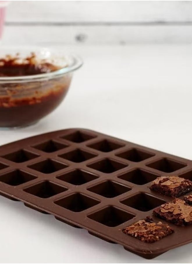 Aralifes - Silicone Chocolate Mould 24 Cavity Square Baking Mould, Baking Pan for Brownie Multipurpose Bake Mold Brown 33 x 21CM - Image 1