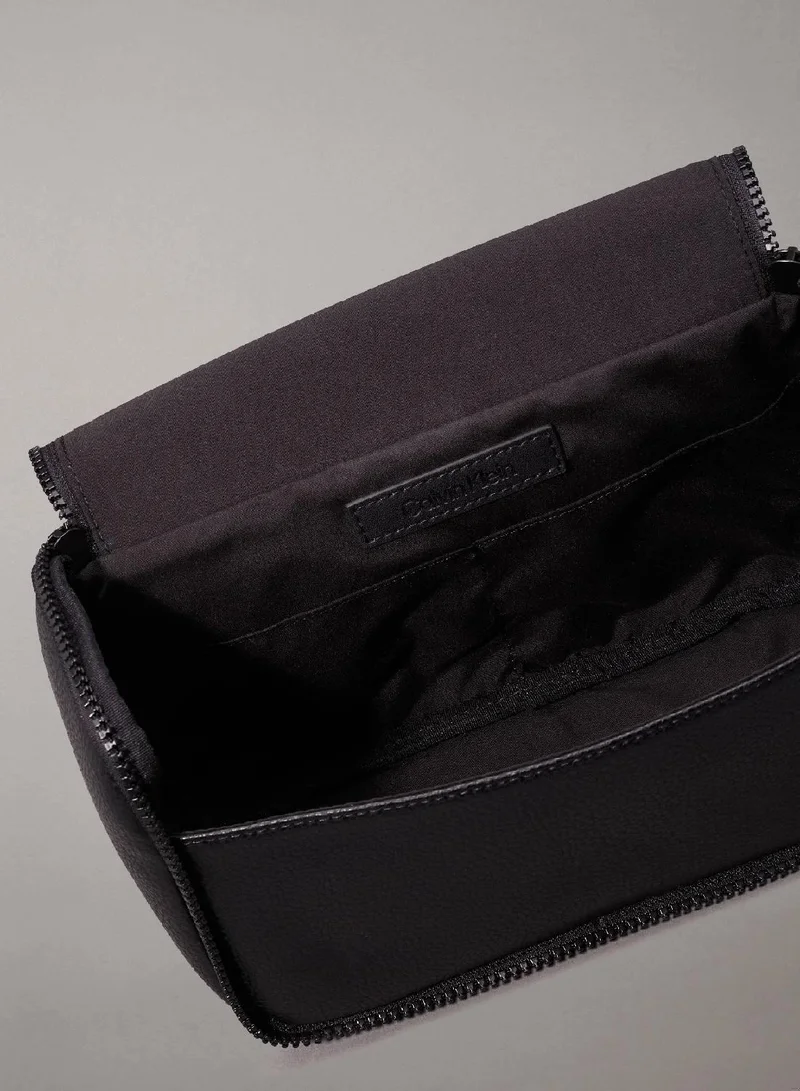 CALVIN KLEIN Wash Bag