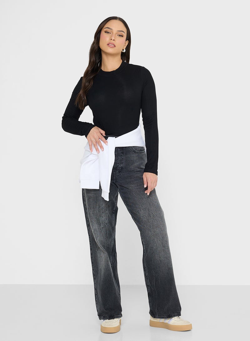 قطعتان بلوزة بأكمام طويلة ورقبة عالية