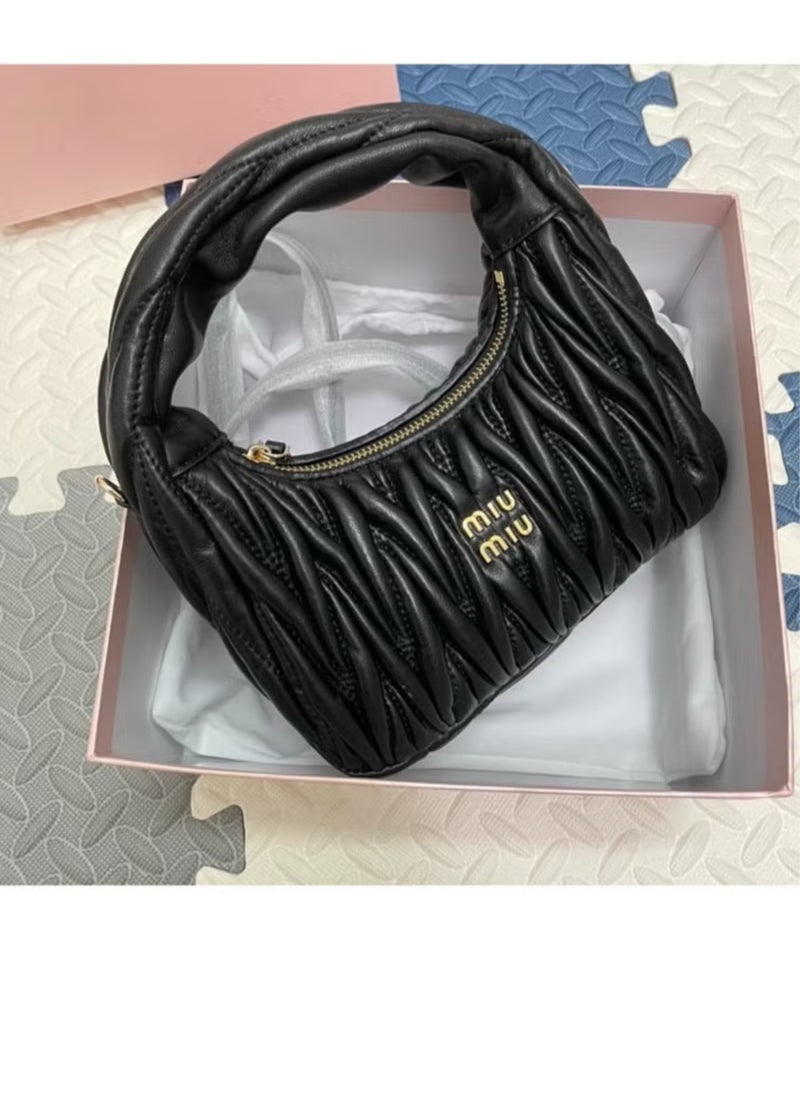 Miu Miu - pzsku/Z9673FDD3D9C816A98E4DZ/45/_/1729796388/cea8ae69-6d39-4563-8542-76d4d4bd218f