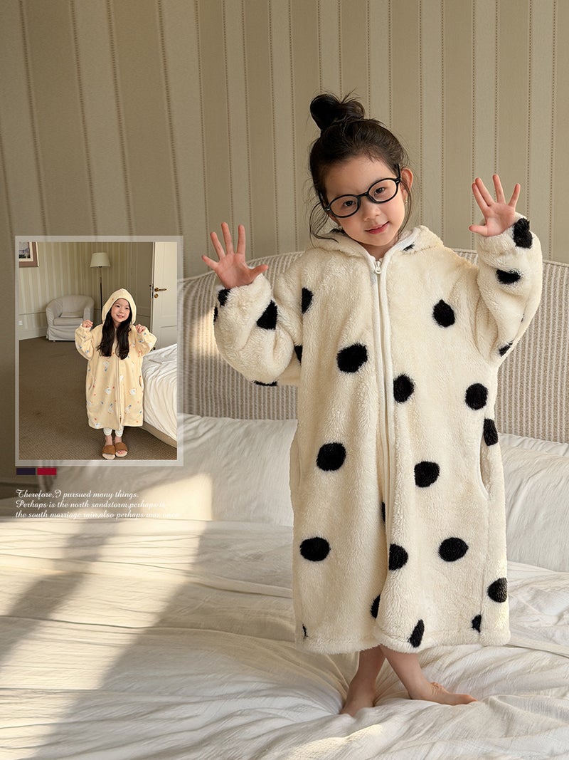 Aimobeibei Children''s Cartoon Cute Warm Polka Dot Pajamas Double-Sided Snowflake Coral Fleece Hooded Robe Loungewear - Image 2