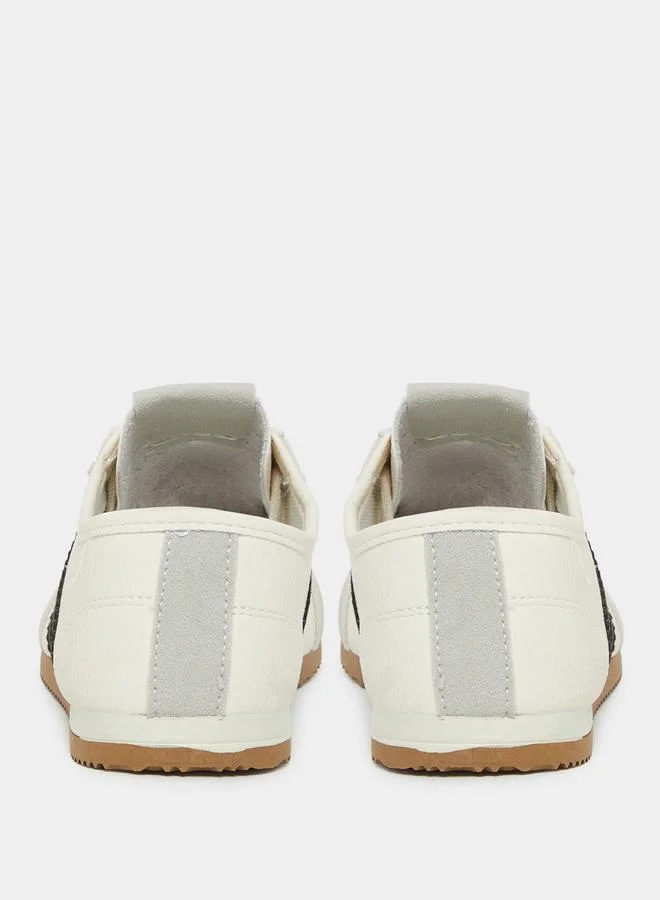 Styli Styli Striped Lace Up Panelled Sneakers