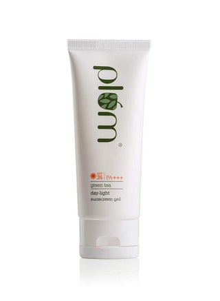 Green Tea Daylight Sunscreen Gel SPF For Oily Acne Prone Skin Green Tea Extracts Effective Sun Block Protection Light Weight Gel Cream Texture Daily Use for Dry Normal Sensitive Skin SPF 35 50ml - pzsku/Z967BFF9AE8EA7878BF0DZ/45/_/1716797762/d86dabd7-4d6e-4dee-8fbb-bee49eb7d4a6