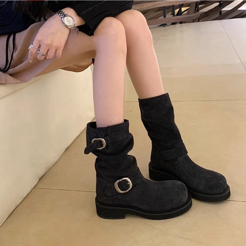 [Su Yinyin Same Model] Waste Dune ~ Super Soft Waxy Thick Bottom Motorcycle Buckle Boots Female Martins Boots Stack Boots - Image 1
