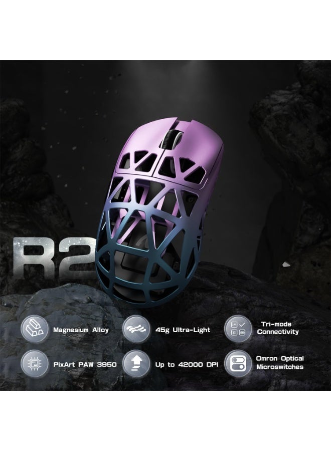 هجوم القرش ماوس ألعاب R2 خفيف الوزن للغاية 48 جرام، مصنوع من سبيكة المغنيسيوم بتصميم معدني CNC أنيق، مستشعر PixArt بدقة تصل إلى 42000 نقطة في البوصة واستجابة لاسلكية 8000 هرتز، يدعم 3 أوضاع اتصال (سلكي من النوع C، بلوتوث، 2.4 جيجا)، تحكم فائق السرعة ودقة حركة مثالية، برنامج تحكم سحابي بدون تحميل لتخصيص الأزرار والماكرو، تصميم مريح مناسب للألعاب والتصميم والعمل - أرجواني وأزرق - Image 2