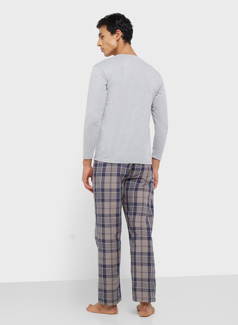Seventy Five Nightwear T-Shirt & Pants Set  - Image 2
