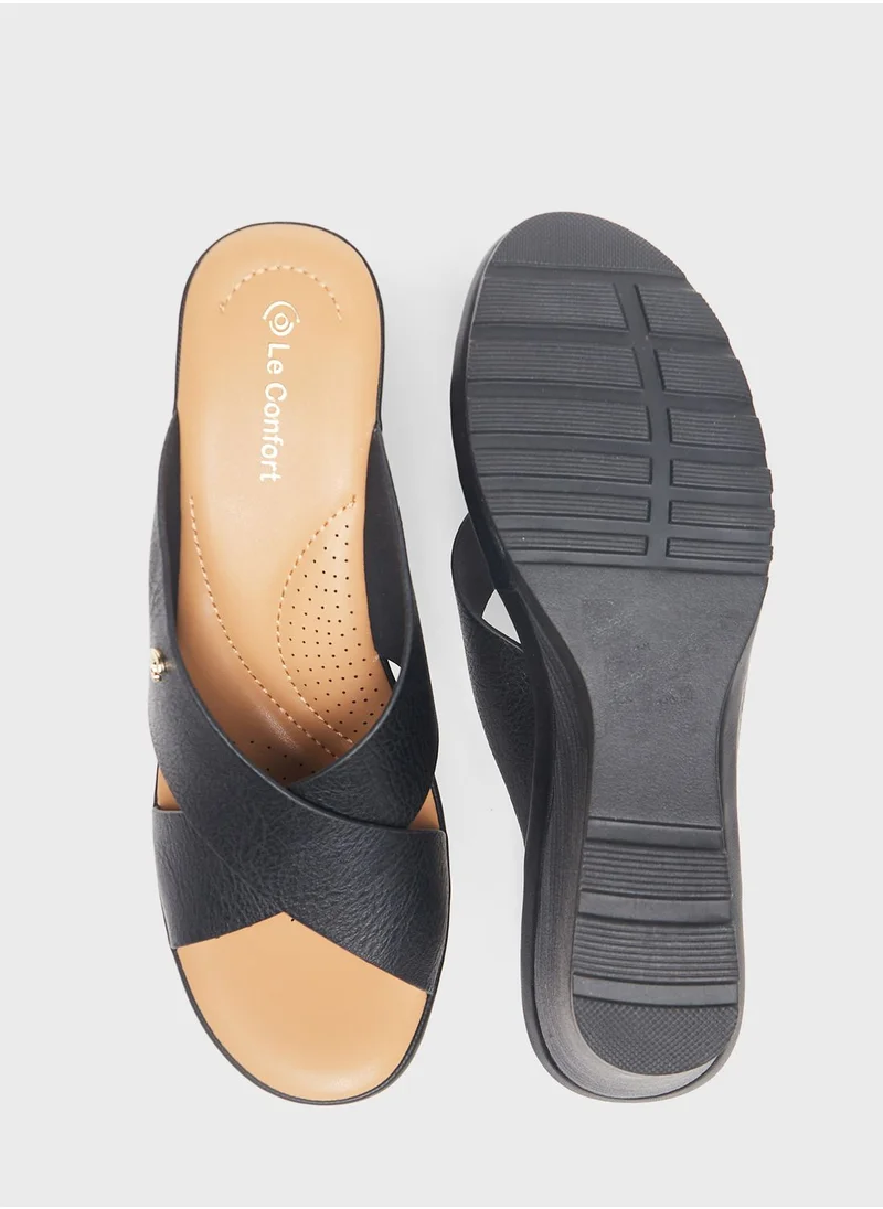 لو كونفورت Multi Strap Wedge Sandals