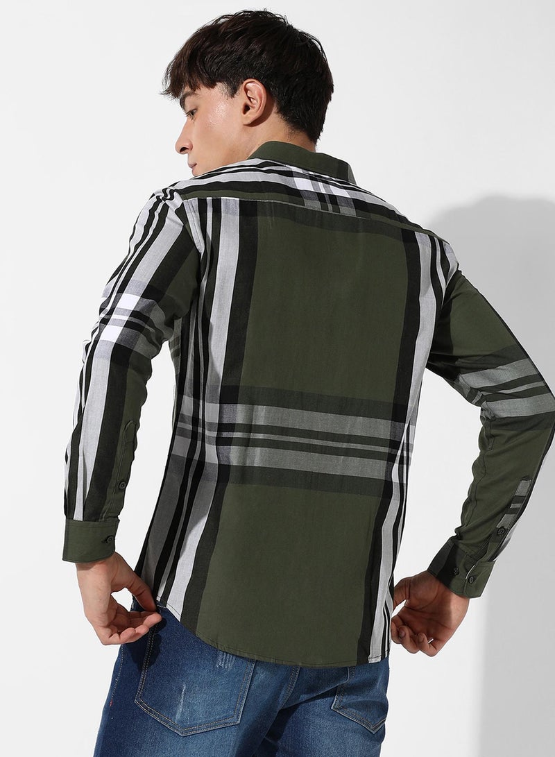 Campus Sutra Campus Sutra Men's Tartan Plaid Dark Green Button Up Regular Fit Shirt For Casual Wear | Cotton Spread Collar Shirt Crafted With Regular Sleeve & Comfort Fit For Everyday Wear  - Image 5