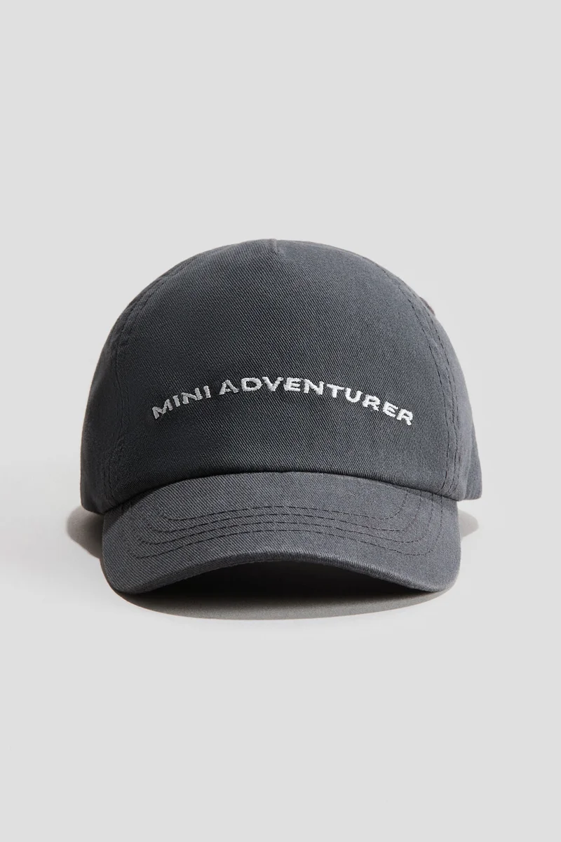 اتش اند ام قبعة من القطن