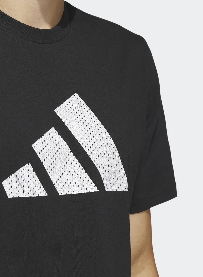 adidas تيشيرت بطبعة جرافيك