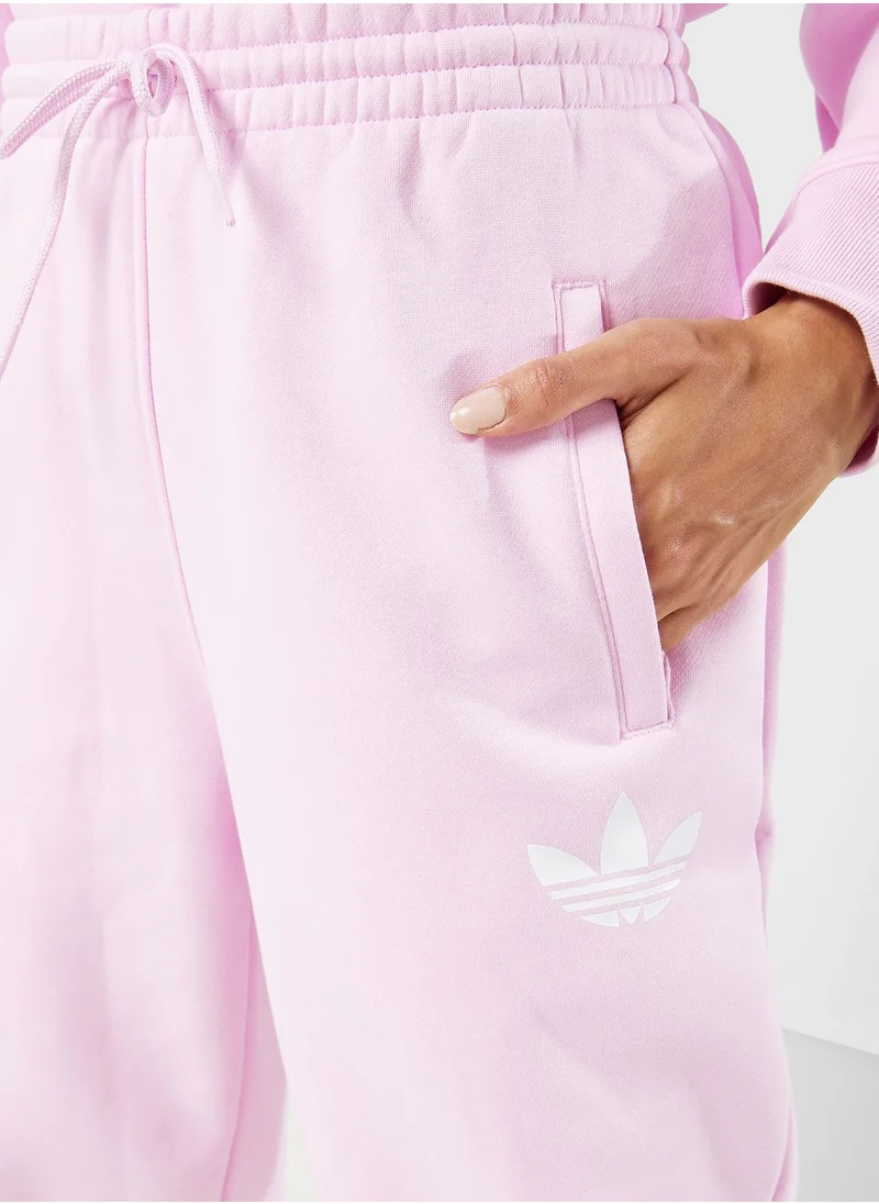 adidas Originals Essential Logo Joggers