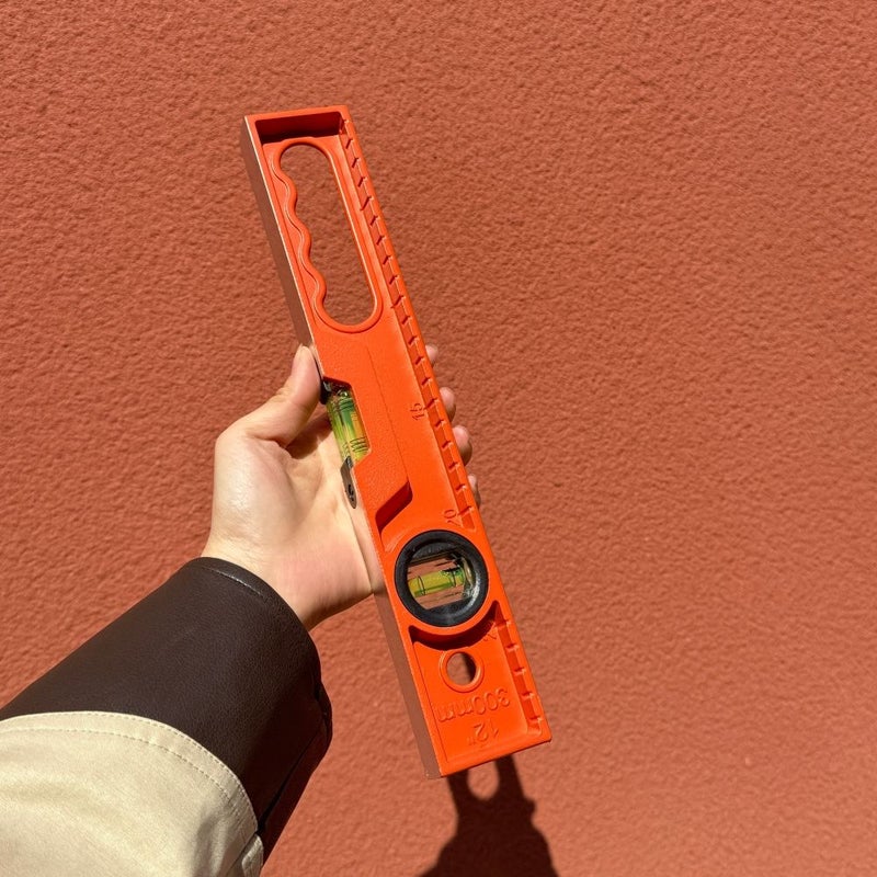 High Precision Heavy Duty Magnetic Cast Level No Batteries Required 1 Quantity Ideal For Construction Measurement And Engineering - Image 1