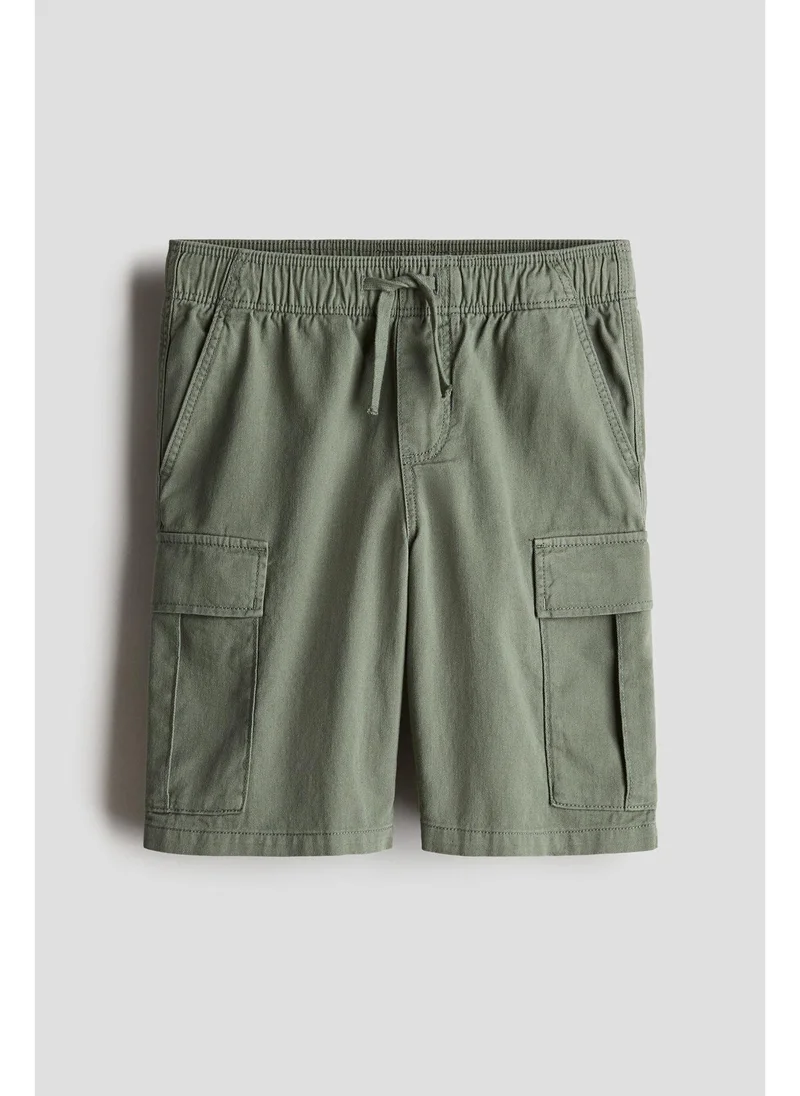 اتش اند ام Cargo twill shorts